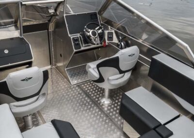 Barca aluminiu Vboats Voyager 700 Open