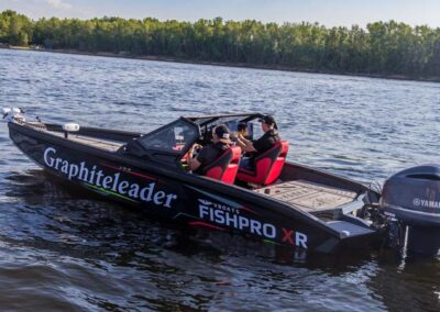 Barca profesionala de pescuit Vboats FishPro XR