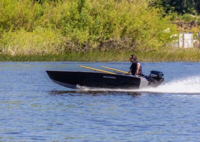 Barca aluminiu VBoats Volzhanka 42